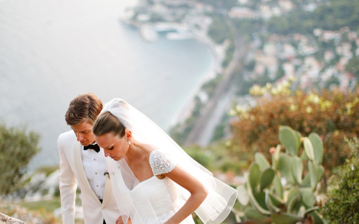 A FRENCH RIVIERA WEDDING